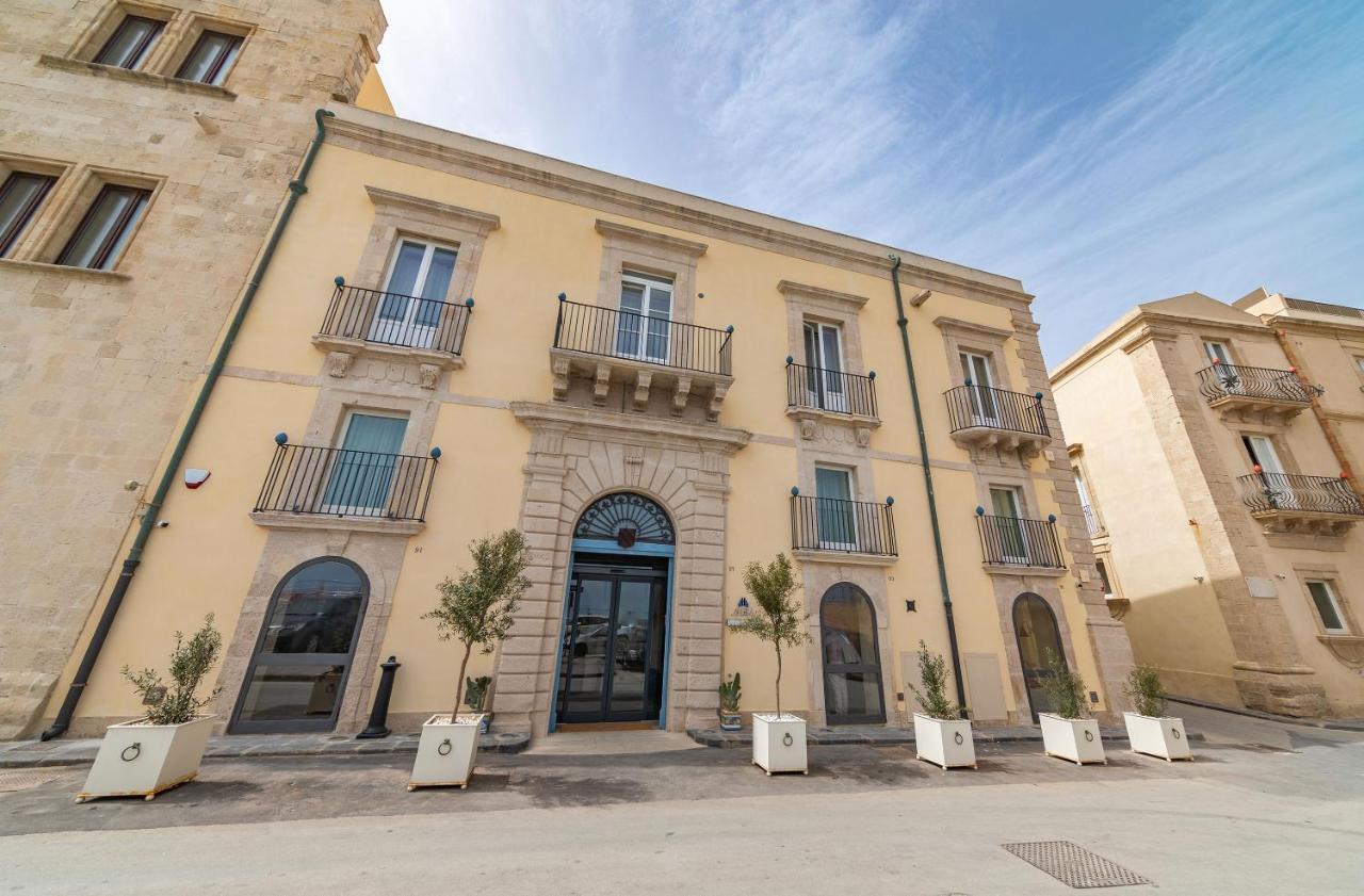 Algila Ortigia Charme Hotel Syracuse Buitenkant foto